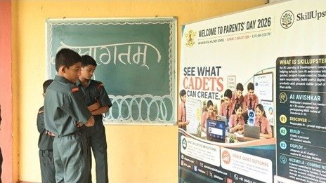 Cadets reading the SkillUpster programme banner